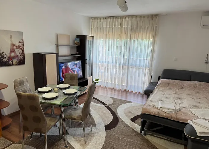 United 3 桑丹斯基