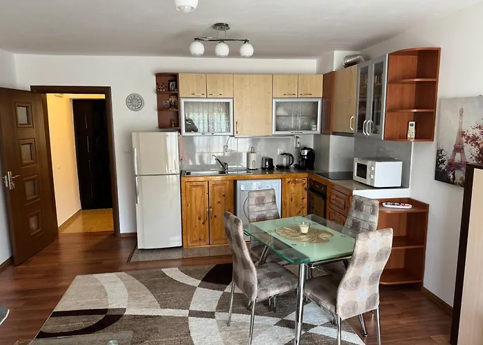 United 3 桑丹斯基